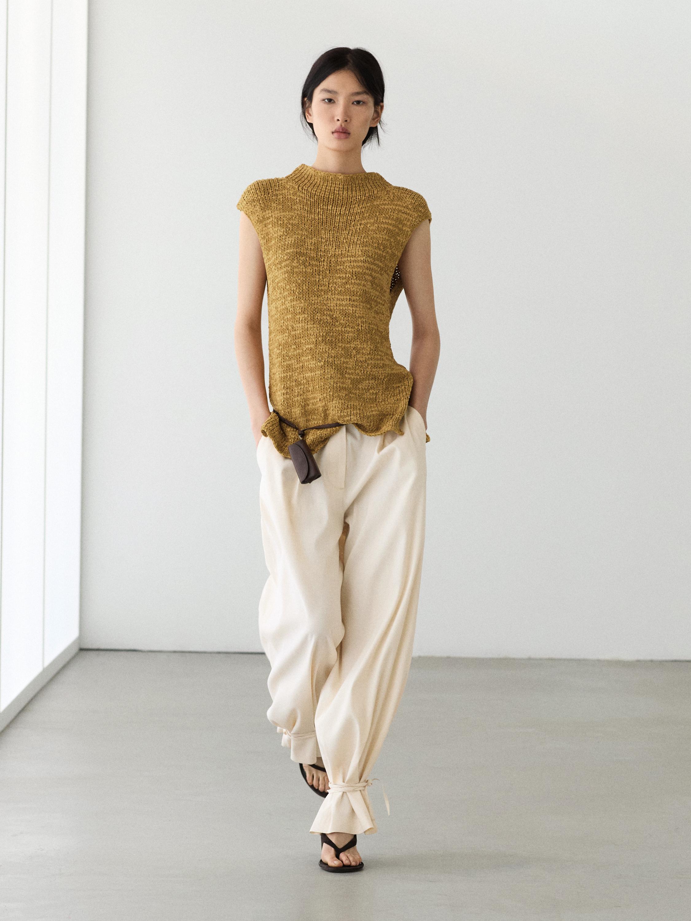 Cotton blend knit top
